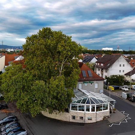 Hotel Zum grünen Baum Kelsterbach Exterior foto